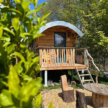 La Roulotte Tiny House Du Mond'Ideal Leval  Kültér fotó